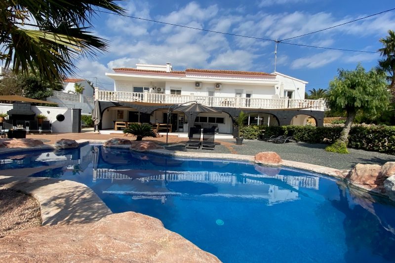 bed and breakfast Calpe zwembad