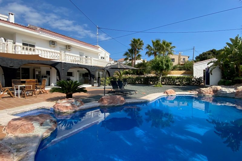Bed and breakfast Calpe zwembad